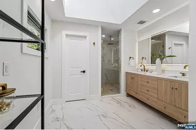 45 Lake Road, Upper Saddle River, NJ 07458 - Photo 21
