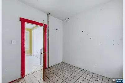 490 27th Street, Paterson, NJ 07514 - Photo 7