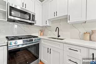 506 Davis Ave, Harrison, NJ 07029 - Photo 21