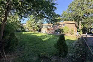 1069 Palisade Ave, Fort Lee, NJ 07024 - Photo 1