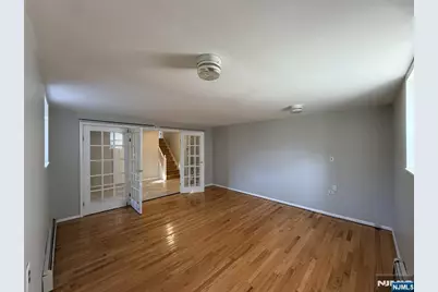 1069 Palisade Avenue, Fort Lee, NJ 07024 - Photo 23