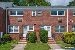 15-06 B N Plaza Road 15-06 B, Fair Lawn, NJ 07410 - Photo 19