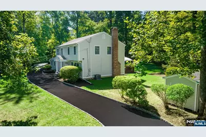 55 Glen Road, Woodcliff Lake, NJ 07677 - Photo 37