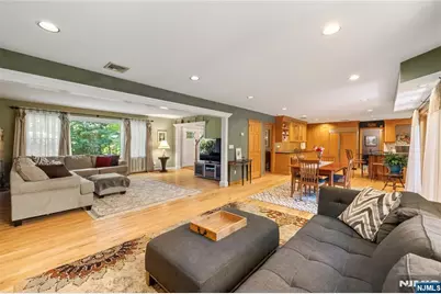55 Glen Road, Woodcliff Lake, NJ 07677 - Photo 13