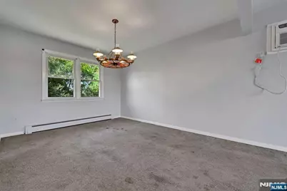 347 Chestnut Avenue, South Hackensack Township, NJ 07606 - Photo 5