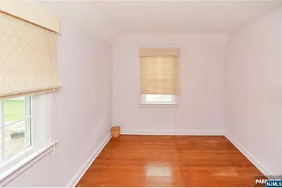 37 Lunn Avenue, Bergenfield, NJ 07621 - Photo 17