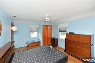 37 Lunn Ave, Bergenfield, NJ 07621 - Photo 19