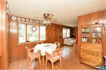 37 Lunn Avenue, Bergenfield, NJ 07621 - Photo 13