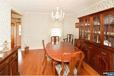 37 Lunn Avenue, Bergenfield, NJ 07621 - Photo 11