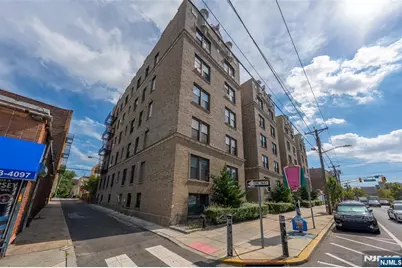 2700 John F Kennedy Boulevard 102 #102, Jersey City, NJ 07306 - Photo 17
