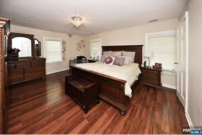 51 High, Montclair, NJ 07042 - Photo 11