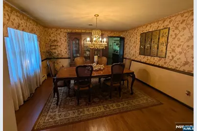 365 Lake Street, Upper Saddle River, NJ 07458 - Photo 3