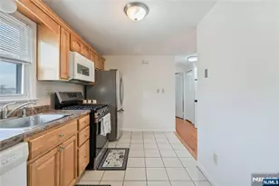 7 Veterans Pl, North Arlington, NJ 07031 - Photo 13