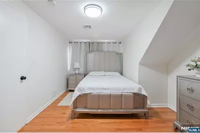 7 Veterans Place, North Arlington, NJ 07031 - Photo 15