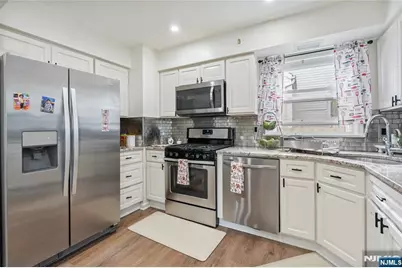 7 Veterans Place, North Arlington, NJ 07031 - Photo 7