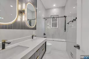 206 Clendenny Ave 1, Jersey City, NJ 07304 - Photo 23