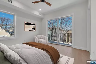 206 Clendenny Avenue 1 #1, Jersey City, NJ 07304 - Photo 11