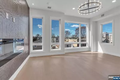 206 Clendenny Avenue 2 #2, Jersey City, NJ 07304 - Photo 9