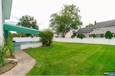 0-09 28th Street, Fair Lawn, NJ 07410 - Photo 19