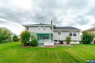 0-09 28th St, Fair Lawn, NJ 07410 - Photo 15