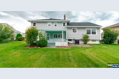 0-09 28th Street, Fair Lawn, NJ 07410 - Photo 17
