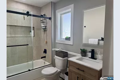 2 Sherman Avenue 1R #1R, East Newark, NJ 07029 - Photo 13