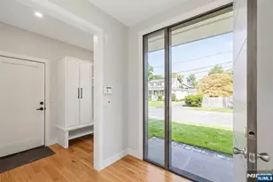 2 Pleasant Ave, Tenafly, NJ 07670 - Photo 5