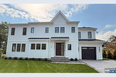2 Pleasant Avenue, Tenafly, NJ 07670 - Photo 1