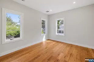 2 Pleasant Ave, Tenafly, NJ 07670 - Photo 25