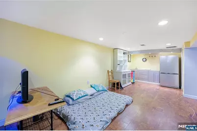 384 Main Avenue, Wallington, NJ 07057 - Photo 25