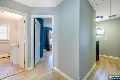 384 Main Avenue, Wallington, NJ 07057 - Photo 21