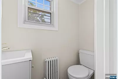 158 Elberon Avenue, Hawthorne, NJ 07506 - Photo 23
