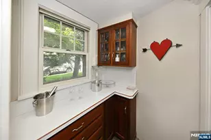 195 Hamilton Ave, Glen Rock, NJ 07452 - Photo 9