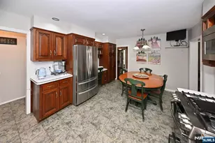 195 Hamilton Ave, Glen Rock, NJ 07452 - Photo 11