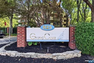 100 Grand Cove Way 5H, Edgewater, NJ 07020 - Photo 25