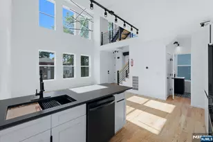 199 N Park St, East Orange, NJ 07017 - Photo 7