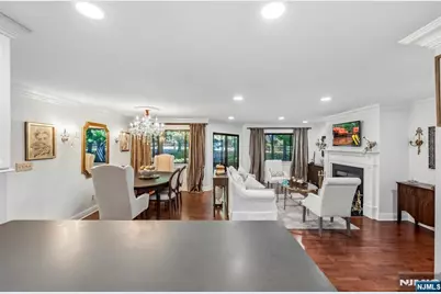 179 Redwood Court 11 #11, Ramsey, NJ 07446 - Photo 5