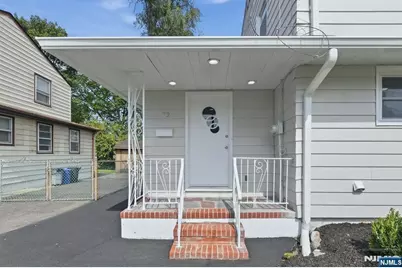 72-74 Fournier Crescent, Elmwood Park, NJ 07407 - Photo 3