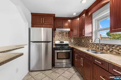 39-07 Dobrin Court 3907B #3907B, Fair Lawn, NJ 07410 - Photo 3