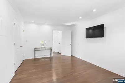 39-07 Dobrin Court 3907B #3907B, Fair Lawn, NJ 07410 - Photo 11