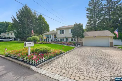 18 Murray Road, Montvale, NJ 07645 - Photo 3