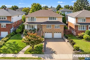 1530 8th St, Fort Lee, NJ 07024 - Photo 1
