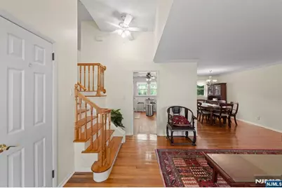 299 Charnwood Road, New Providence, NJ 07974 - Photo 5