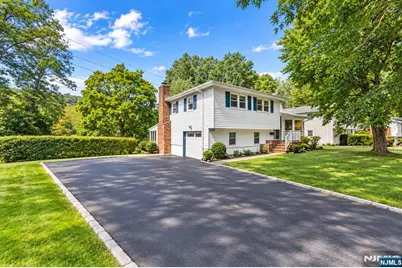 299 Charnwood Road, New Providence, NJ 07974 - Photo 35