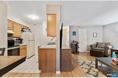164 Clinton Place 2B #2B, Hackensack, NJ 07601 - Photo 5