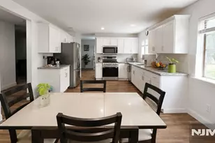 3112 Stowe Ln, Mahwah, NJ 07430 - Photo 9