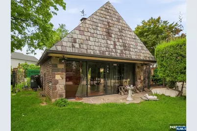 11 Grant Street, Little Ferry, NJ 07643 - Photo 39