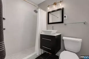 100 Manhattan Ave 708, Jersey City, NJ 07087 - Photo 11