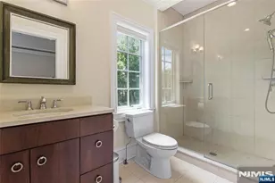 124 Essex Dr, Tenafly, NJ 07670 - Photo 27
