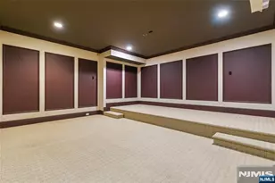 124 Essex Dr, Tenafly, NJ 07670 - Photo 43